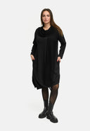 'Lunet' abito – moderno, elegante e con design dal carattere forte