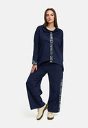 Μπλούζα 'Delina' Τζιν – ναυτικό, ρέον & με λεπτομέρεια εκτύπωσης